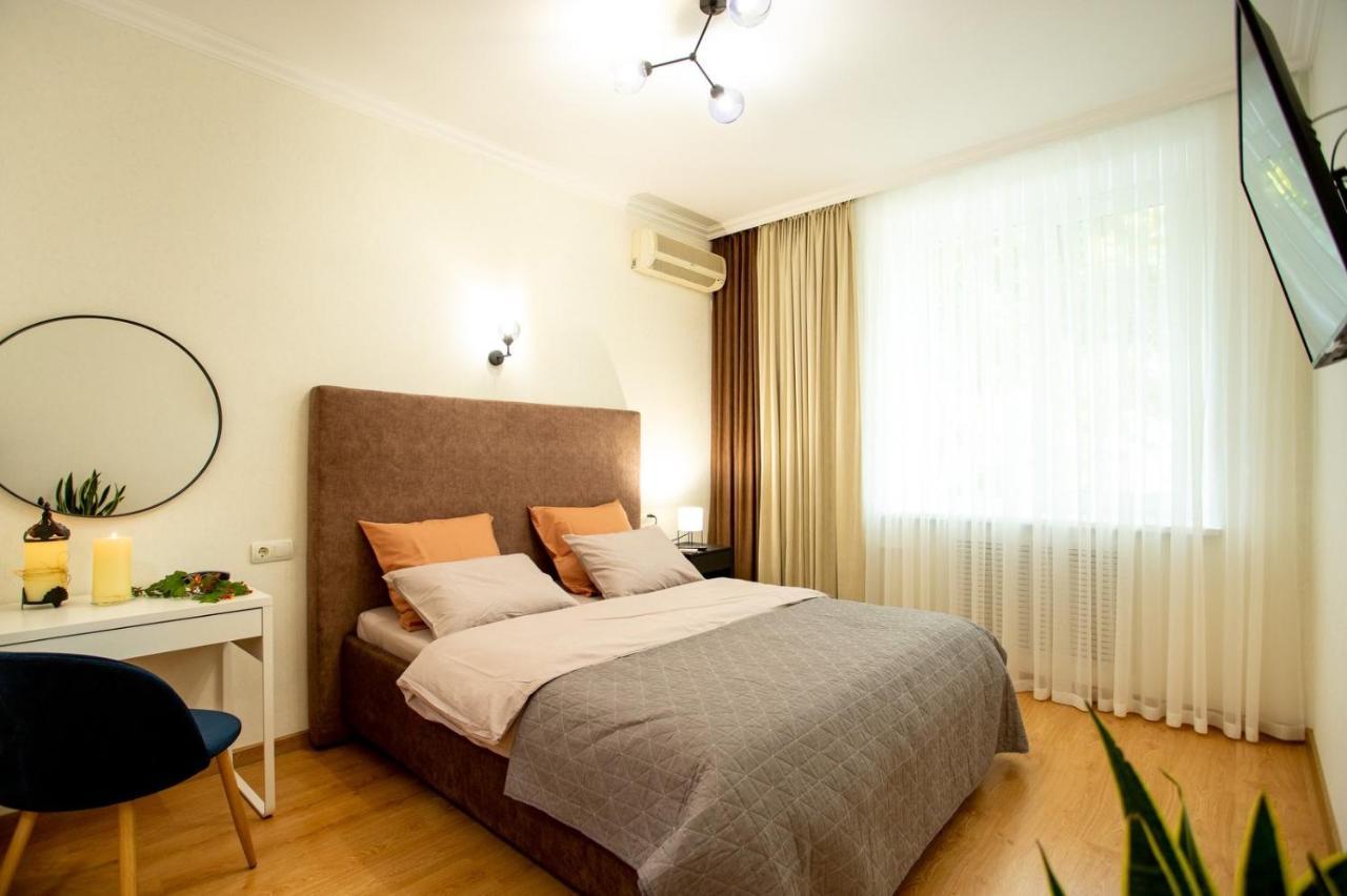 в центре на соборной In Sobornaya St Apartment