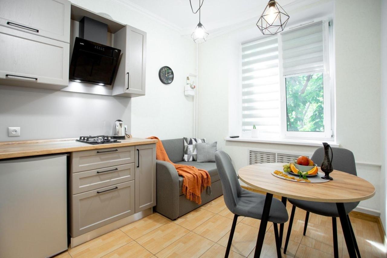 в центре на соборной In Sobornaya St Apartment